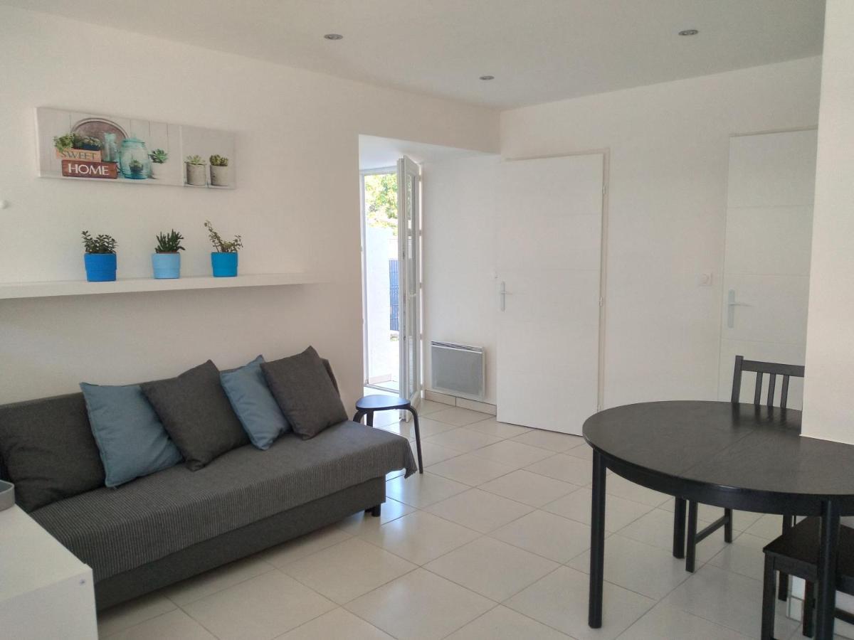La Bernaudine Bis Apartment Аноне Екстериор снимка